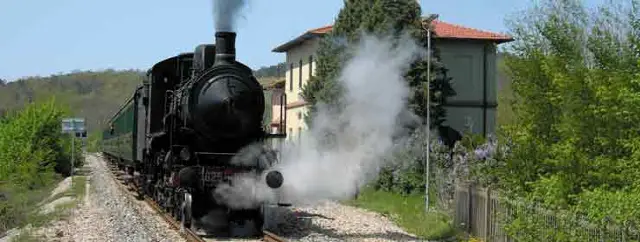 Dampflokfahrt durch die Toskana mit dem Treno Natura (Foto: www.terresiena.it)
