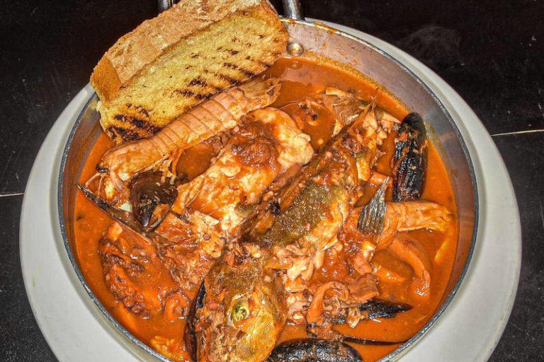 Rezept Cacciucco der Fischeintopf aus Livorno Maremma Geheimtipp