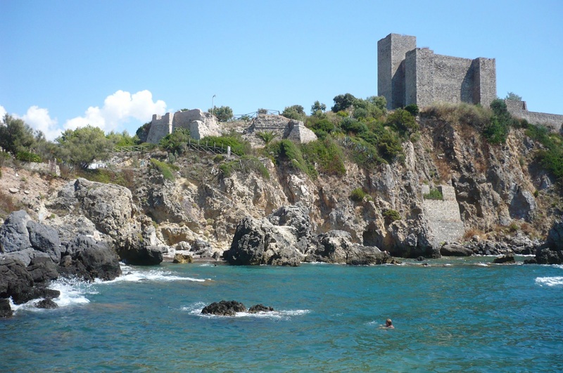 Talamone, Bagno delle Donne